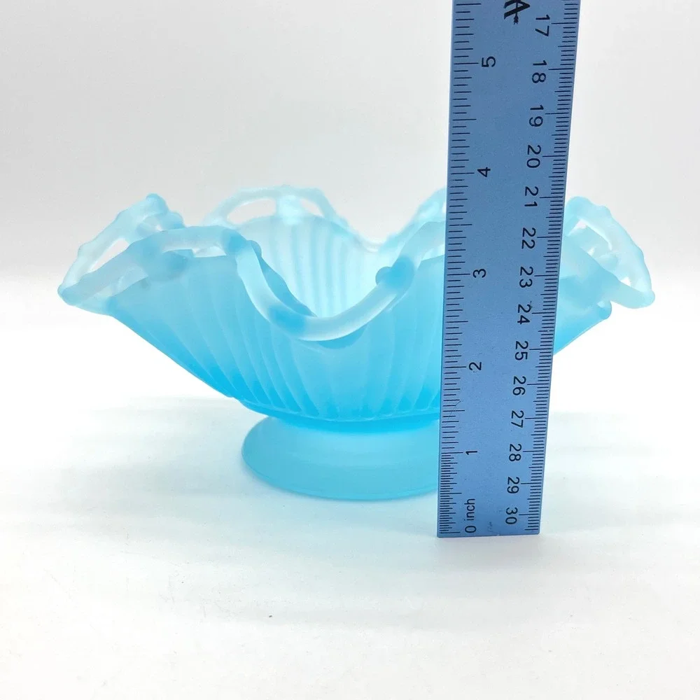 Vintage Westmoreland Frosted‎ Blue Glass Candy Dish Ruffled Edge Pedestal Bowl